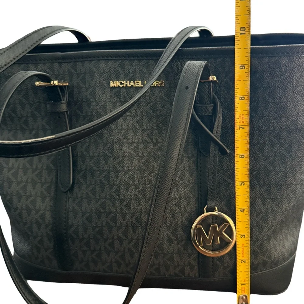 Michael Kors Jet Set‎ Travel Medium Logo Tote – Black